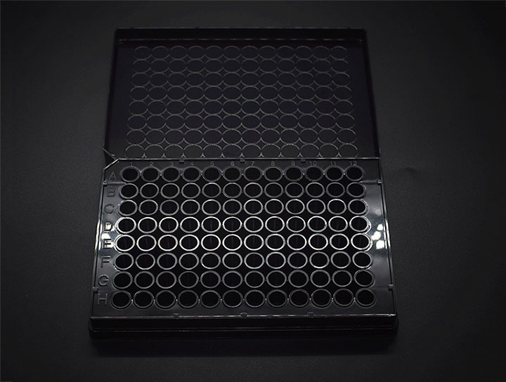 黑色96孔板(独立包装,带盖)图片